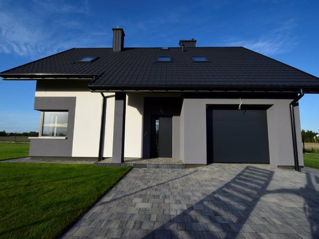Na sprzedaż energooszczędny dom 203 m² z dużą działką w Wymysłach