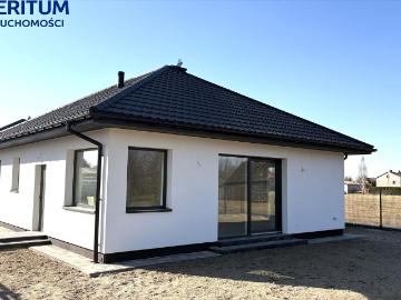 Nowoczesny dom parterowy 111 m2 z garażem i dużą działką