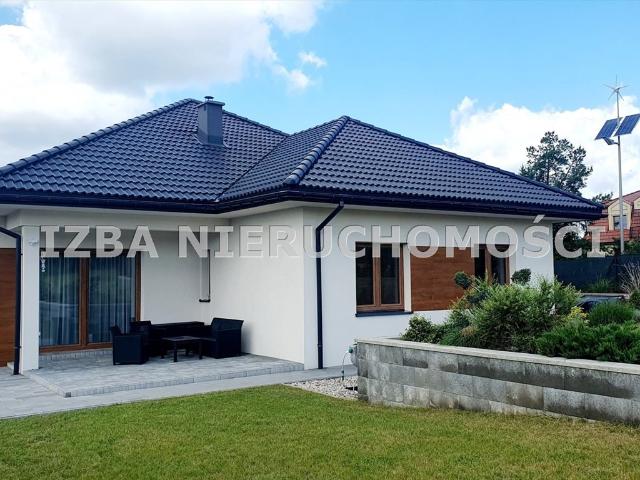 Nowoczesny dom parterowy 165 m² blisko Ełku z energooszczędnymi materiałami