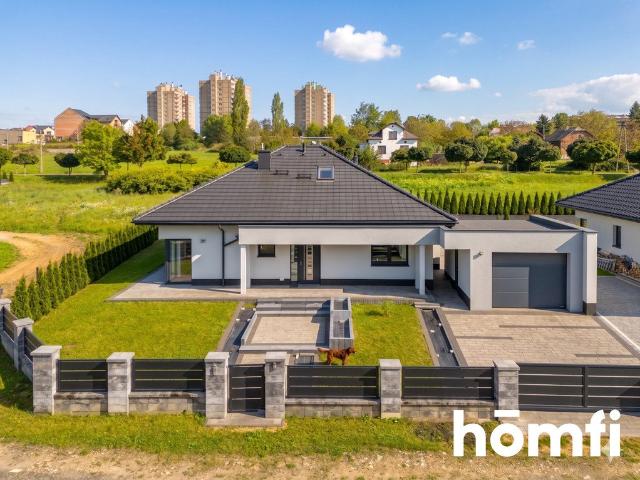 Nowoczesny dom parterowy 97 m² z ogrodem w Libiążu