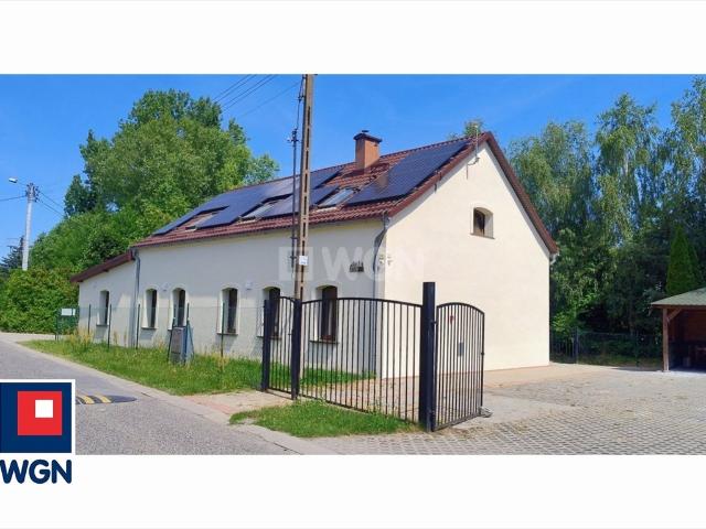 Nowoczesny dom pod wynajem z 9 pokojami i tarasem