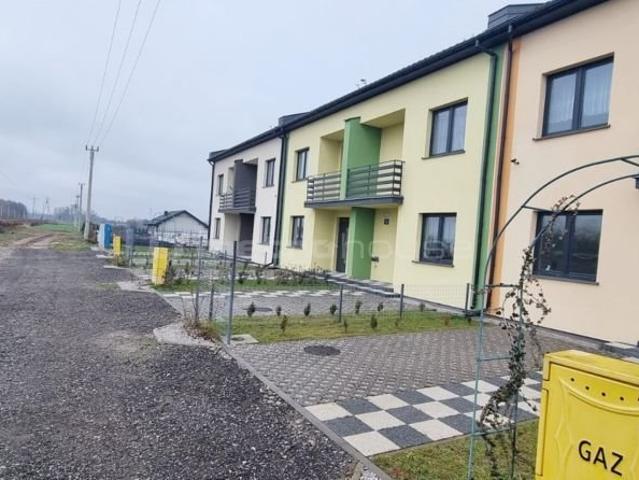 Nowoczesny dom szeregowy 121 m² z poddaszem do zaadoptowania polecam