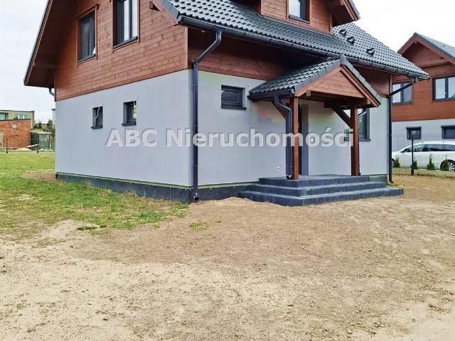 Nowoczesny, energooszczędny dom 105 m2 z poddaszem