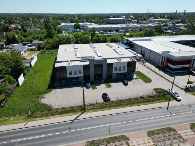 Nowoczesny kompleks biurowo magazynowy w Ksawerowie