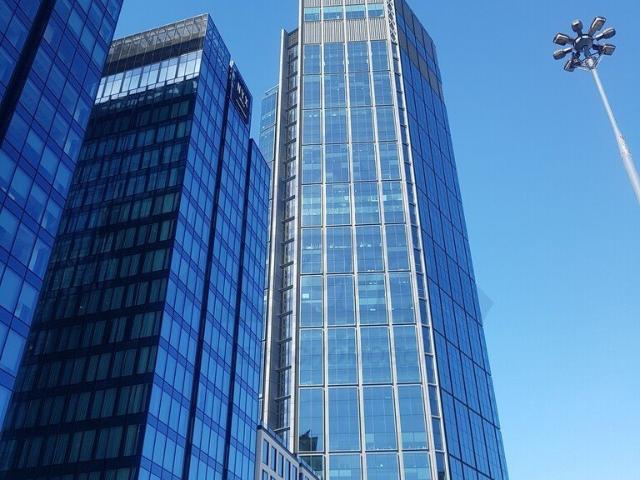 Nowoczesny kompleks Varso 1 008 m² w centrum Warszawy polecam