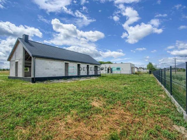 Nowoczesny loftowy dom 115 m2 z dużą działką 965 m2