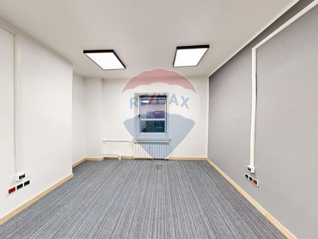 Nowoczesny lokal biurowy 15,86 m² w Koszalinie polecam