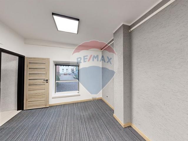 Nowoczesny lokal biurowy 16 m² w Koszalinie polecam!