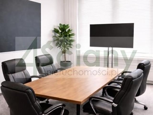 Nowoczesny lokal biurowy 17,6 m² w centrum Warszawy blisko metra