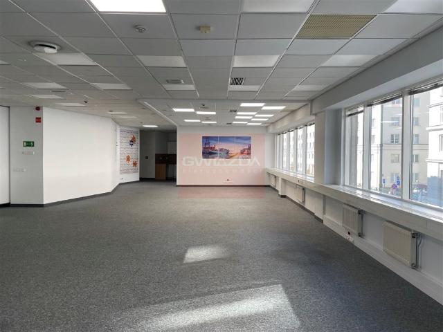 Nowoczesny lokal biurowy 185 m2 w centrum Warszawy