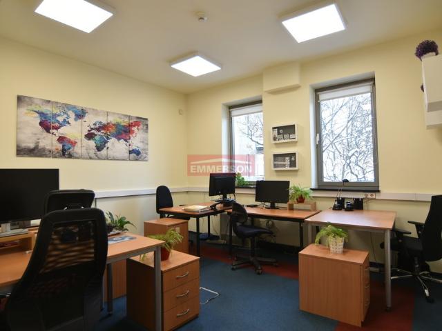 Nowoczesny lokal biurowy 340 m2 z parkingiem i aneksem