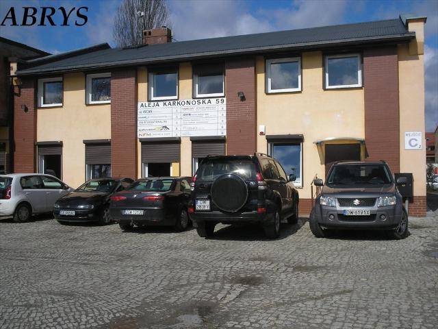 Nowoczesny lokal biurowy 42m2 z klimatyzacją i parkingiem