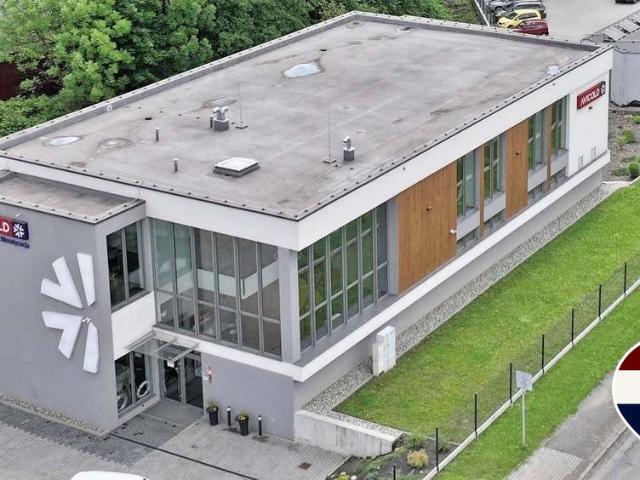 Nowoczesny lokal usługowo magazynowy 820 m2 w Cieszynie