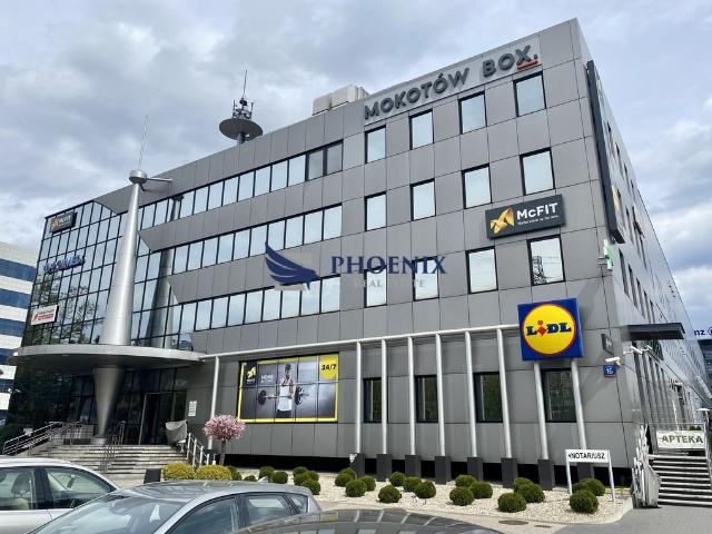 Nowoczesny lokal 140 m2 z pełną infrastrukturą i parkingiem
