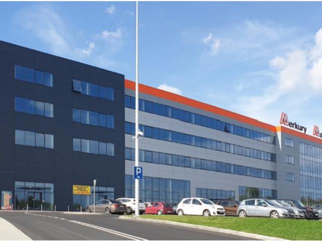 Nowoczesny lokal 1000 m2 z windami i magazynami