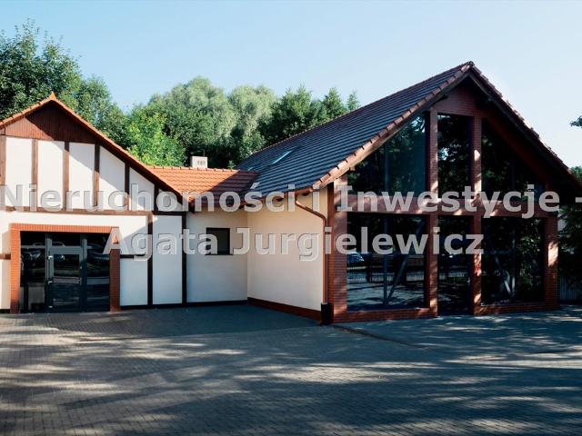 Nowoczesny lokal 212 m² w centrum Oleśnicy polecam!