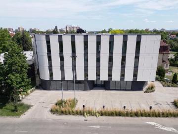 Nowoczesny lokal 300 m2 w Opolu z dużym potencjałem