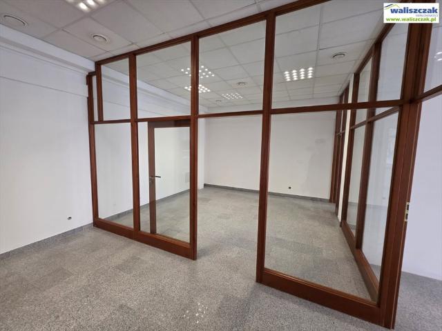 Nowoczesny lokal 90 m² w centrum Piotrkowa klimatyzacja