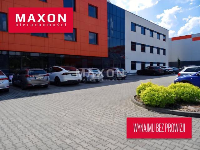 Nowoczesny pokój biurowy 21 m² z klimatyzacją i parkingiem