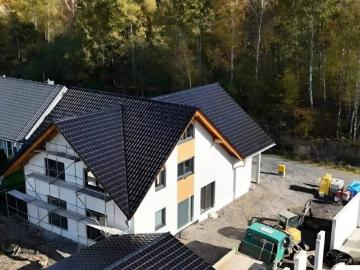 Nowoczesny segment 2025 z minimalistyczną architekturą i solidną konstrukcją