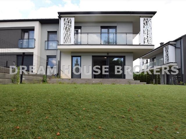 Nowoczesny skrajny segment 94 m² z ogrodem i balkonem