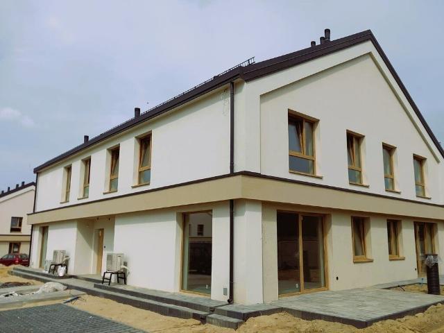 Do sprzedania nowoczesny 113 m² apartament z poddaszem i parkingiem
