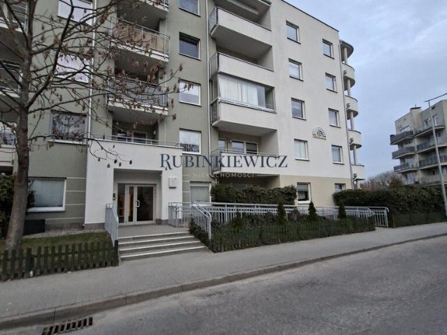 Nowoczesny 2 pokojowy apartament z balkonem i garderobą