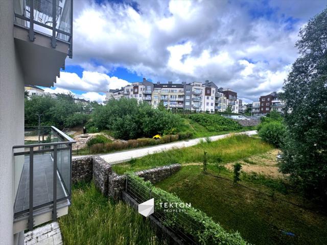 Sprzedam nowoczesny 3 pokojowy apartament z balkonem i garażem