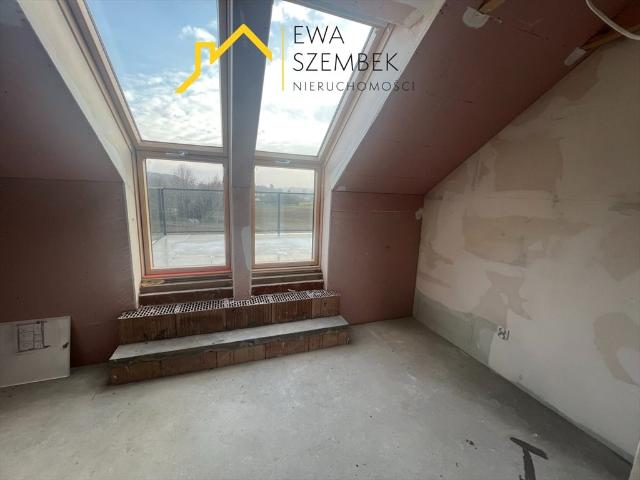 Do sprzedania nowoczesny 4 pokojowy apartament z tarasem i widokiem