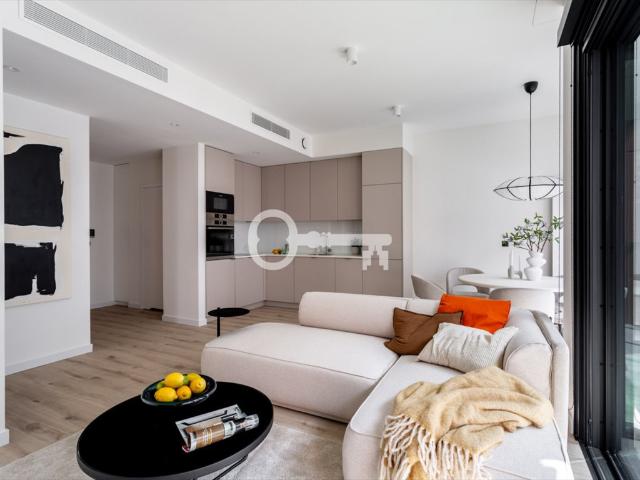 Nowoczesny 85 m² apartament w centrum Warszawy polecam!
