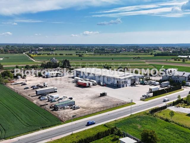 Nowoczesna hala magazynowa 1060 m², wysoki standard