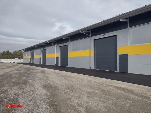 Nowoczesna hala magazynowo produkcyjna 1000 m² z biurami i ogrzewaniem