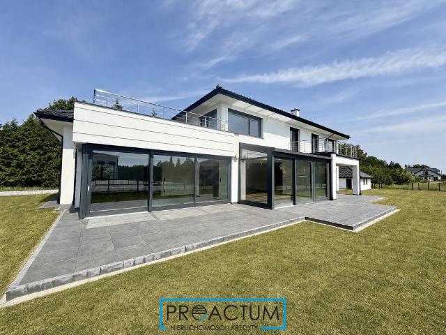 Nowoczesna rezydencja 406 m² 5 sypialni, oranżeria, garaż