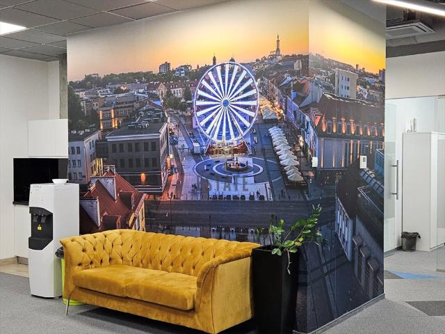 Wynajmę nowoczesne loftowe biuro 210 m² z parkingiem