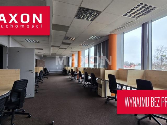 Nowoczesne biuro 180 m² z lounge i aneksem kuchennym