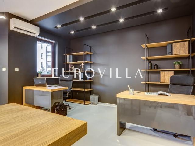Nowoczesne biuro 112 m² w Wilanowie z ogródkami, klimatyzacją