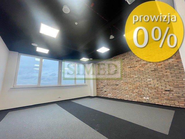 Nowoczesne biuro 115 m2 z dużymi oknami i dobrym dojazdem