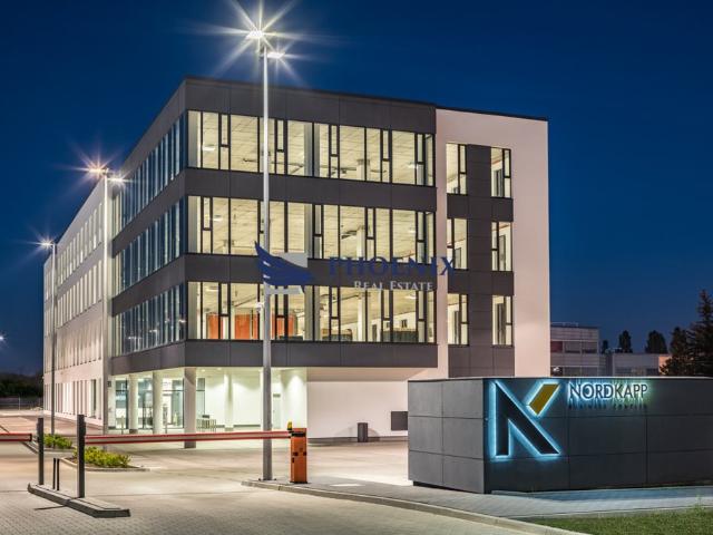 Nowoczesne biuro 296 m² z parkingiem w Białołęce