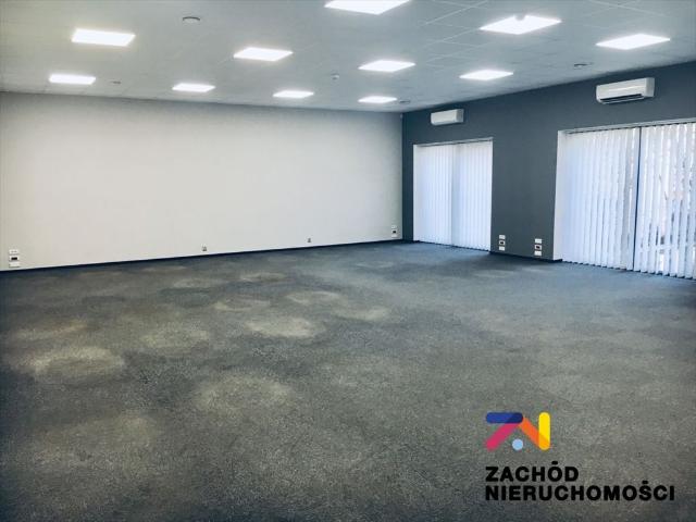 Nowoczesne biuro 225 m2 z klimatyzacją i serwerownią