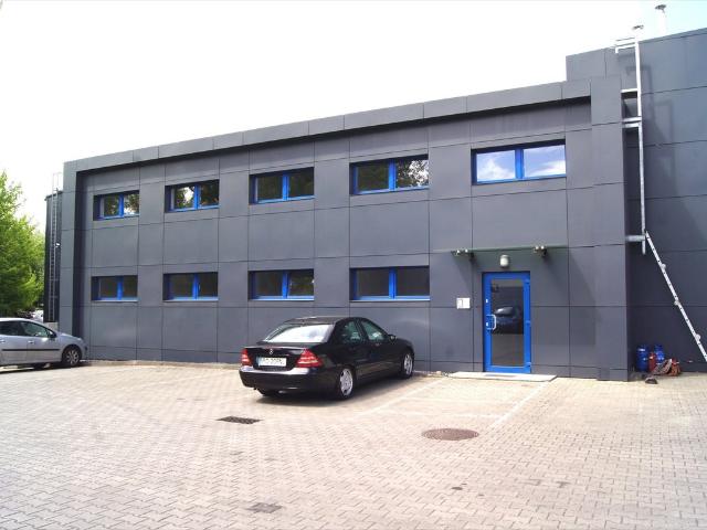Nowoczesne biuro 226 m² z parkingiem polecam!