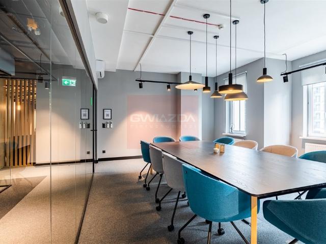 Nowoczesne biuro 395 m² w Śródmieściu Warszawy polecam!