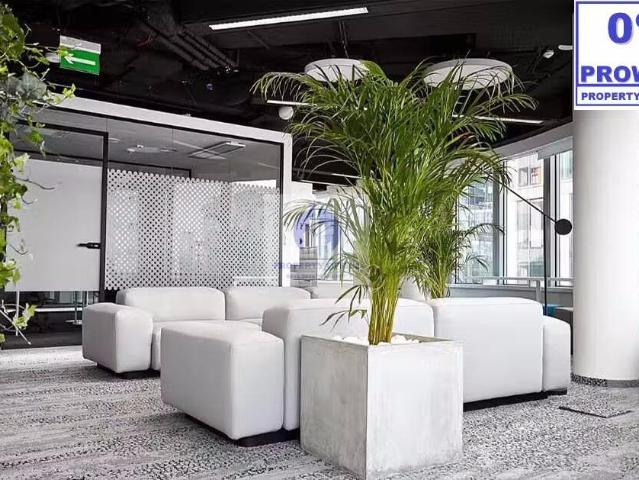 Nowoczesne biuro 9 m2 z pełnym wyposażeniem i dostępem do stref coworkingowych