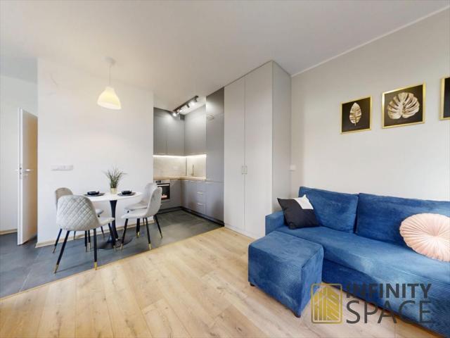Nowoczesne studio 27 m² z ogródkiem, szybki internet