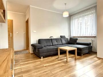 Nowoczesne z dużym balkonem, miejscem postojowym Legnica, Bielany