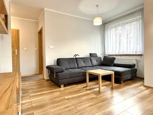 Nowoczesne z dużym balkonem, miejscem postojowym Legnica, Bielany