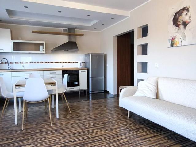 Nowoczesne 2 pokojowe mieszkanie 42 m² w Gliwicach Łabędach zapraszam