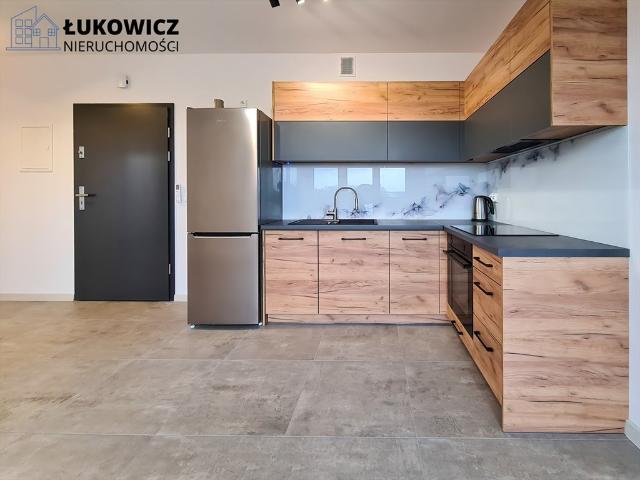 Polecam nowoczesne 2 pokojowe mieszkanie z balkonem w Czechowicach