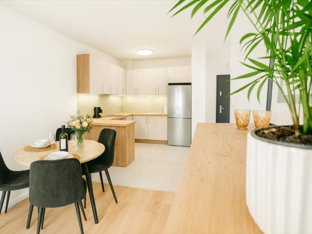 Nowoczesne 2 pokojowe mieszkanie z garażem 47,5 m² w Bielsku Bała