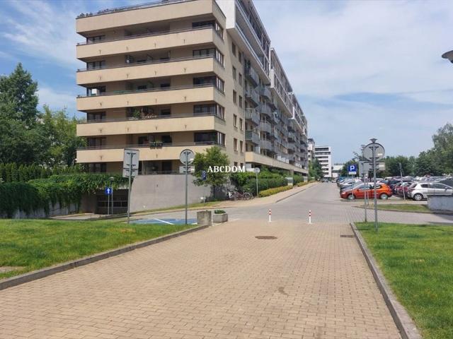Nowoczesne 2 pokojowe z dużym balkonem 12m² zapraszam