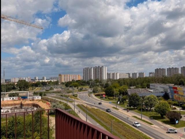 Zapraszam do nowoczesnego 2 pokojowego mieszkania z osobną kuchnią, tarasem i ogródkiem